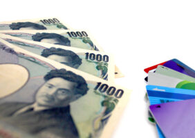 任意整理のメリット・デメリットとは