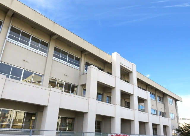 土岐市スクールロイヤーの一環として土岐津中学校で講演